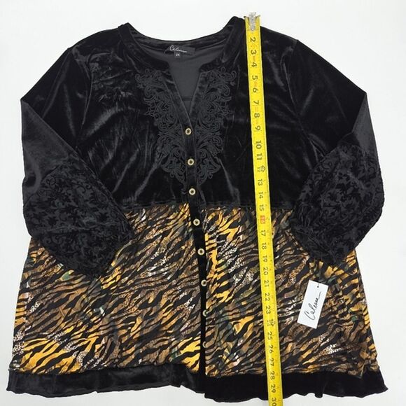Calessa Button Up Down Tunic Top Womens Size 2X Embroidered Black Velvet Lagum - Picture 5 of 7